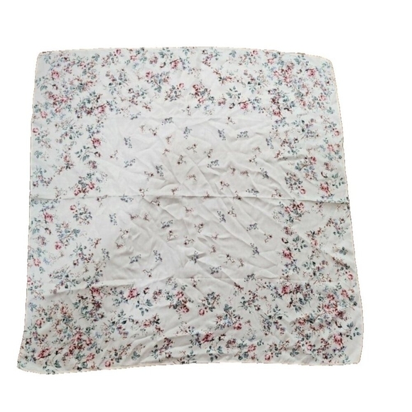 Women's Scarf Cream Red Floral Spring Scarf 27"/27" Square Polyester - Picture 2 of 10